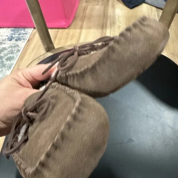 UGG  Olsen Chocolate Suede Slippers  new  no tags - Picture 8 of 12